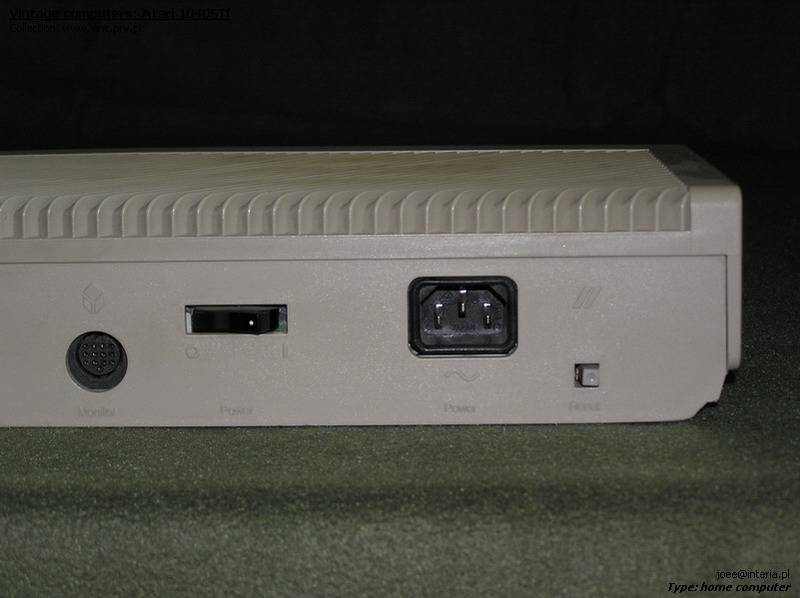 Atari 1040STf - 10.jpg